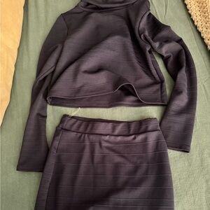 Long sleeved skirt set